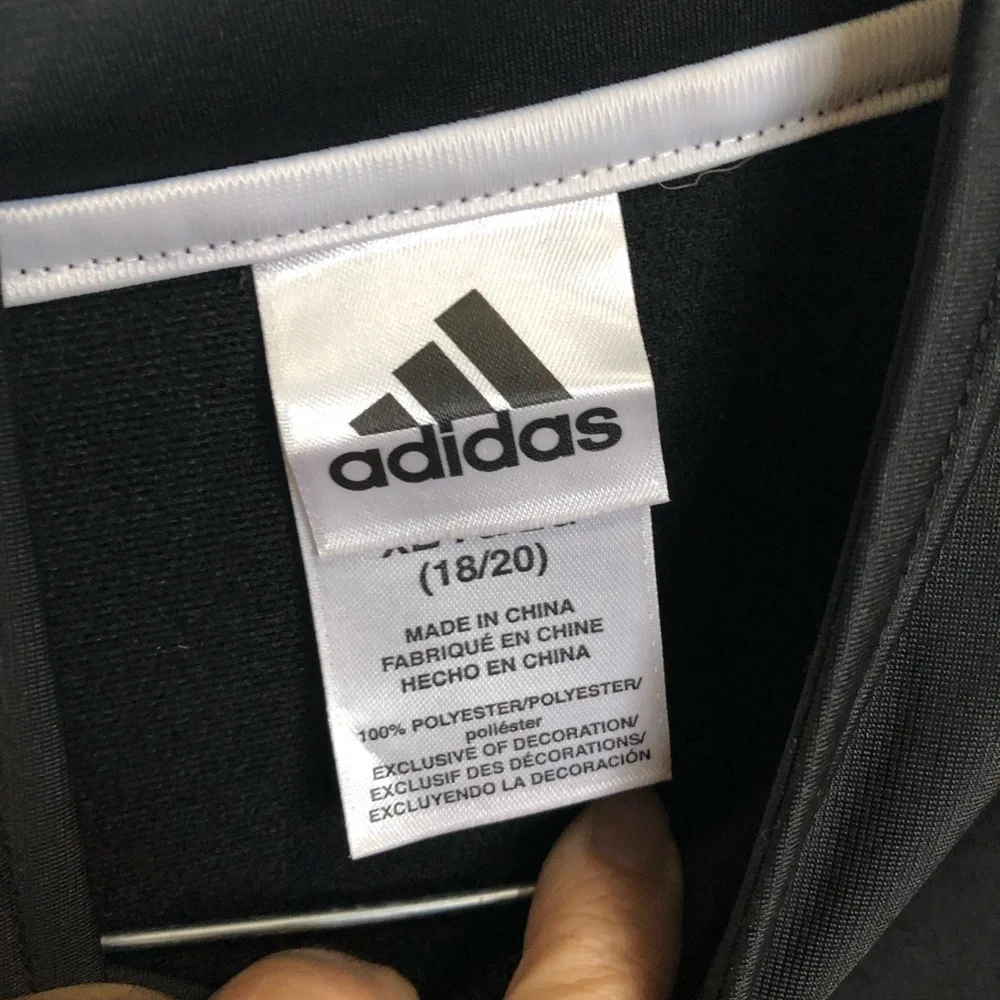 Adidas full zip jacket boys size XL